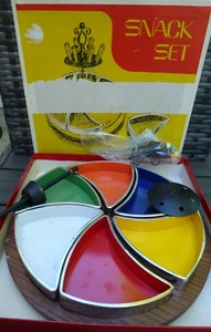 Vintage Hostess Set Colorful Melamine Trays and Six Cocktail Forks Original Box - Picture 1 of 6
