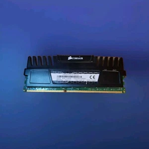 Corsair PC3-12800 4GB DIMM 1600 MHz PC3-12800 DDR3 Memory (CMZ16GX3M4A1600C9) - Picture 1 of 2