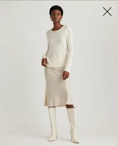 NWOT! Quince Washable 100% Silk Champagne Midi Skirt! Sz. XS! (A51)(READ) - Picture 1 of 12