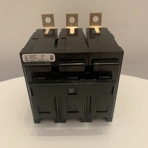 Eaton / Cutler Hammer BAB3030H 30A Circuit Breaker 3 Pole 240V - Bild 1 von 6