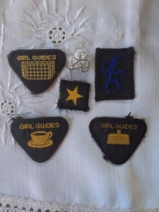 Vintage 1975s Brownie Patch Badges X 5 - Picture 1 of 7