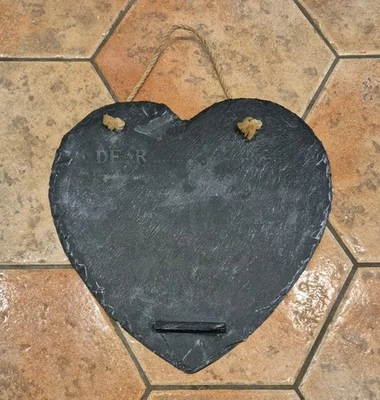 LARGE HEART SHAPED SLATE HANGING CHALKBOARD WITH CHALK REST - 35.5CM ACROSS - Image 1 of 3