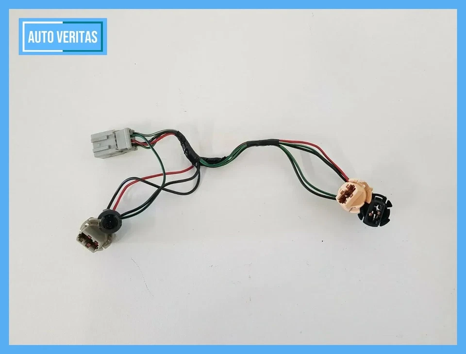 original Honda Prelude BB9/BB8 rear light rear light lamp carrier 220-22265 - Image 1 of 1