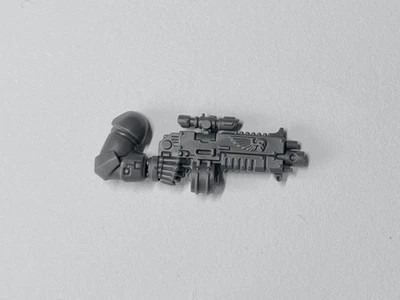 Iron Hands Space Marines Primaris Upgrade Bolt Rifle with Scope - image 1 of 2