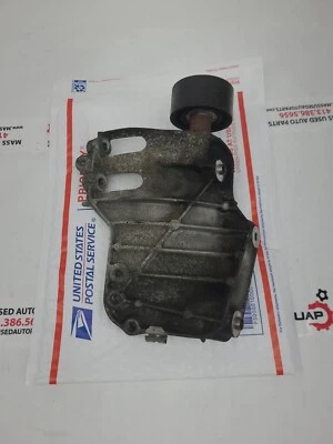 2014-2018 BMW X5 A/C Compressor Bracket With Pulley 6455 7 585 167-08 3.0L Turbo - Image 1 of 4