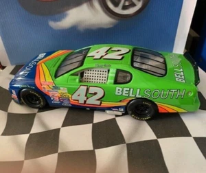 Hot Wheels Pro Racing 1999 NASCAR 1/24 #42 Kenny Irwin BellSouth Monte Carlo - Picture 1 of 2