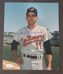 LUIS APARICIO Signed 8x10 Photo-HALL OF FAME-WHITE SOX-BALTIMORE ORIOLES-JSA - Picture 1 of 5