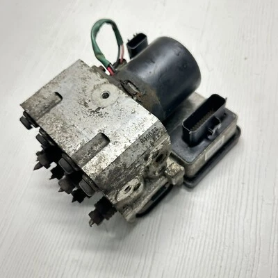 Isuzu FTR ABS OEM 410M M8AFS5 13499808-B - Image 1 of 4