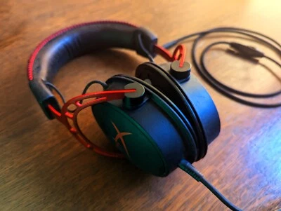 HyperX Cloud Alpha Gaming-Headset - Schwarz/Rot (Ohne Ohrenpolster) - Bild 1 von 4