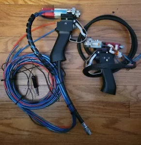 (2) Polyurethane Injection Equipment Spray Gun - Picture 1 of 12