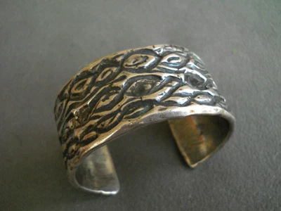 Brazalete HEAVY CLAIRE HAYE Suroeste Plata Esterlina Patrón Conexión Foto 1 de 4