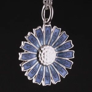 Colgante de ley GEORG JENSEN con esmalte azul. Margarita rodiada. A. Michelsen - Imagen 1 de 7