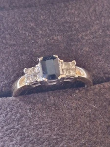 18ct Yellow Gold Sapphire & Diamond Ring, Size O - Picture 1 of 11