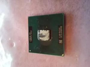 Intel Celeron M 420 SL8VZ 1.6 ghz 533 Socket M CPU Processor - Picture 1 of 2