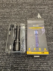 Fenix TK20R v2.0 3000 Lumens Multipurpose Rechargeable Tactical Flashlight Torch - Picture 1 of 7