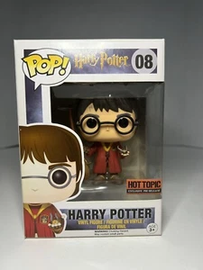 Funko POP! Movies: Harry Potter with Snitch #08 - Hot Topic Exclusive -NIB - Picture 1 of 6