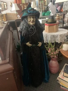 large Holloween Witch - Picture 1 of 7