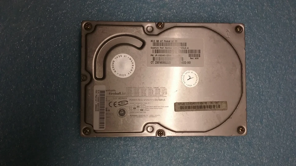 Quantum Fireball lct 20 LD30A011-01-A 30.0GB ATA-100 Hd - Image 1 of 4