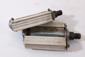 Vintage Schwinn White WALD B-4  Block Pedals 1/2” Spindle 3 1/4 Long