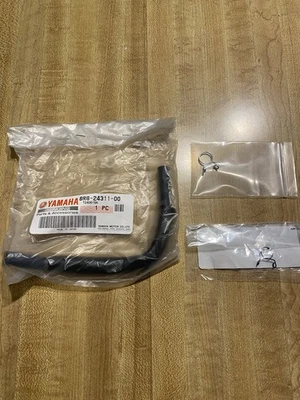 OEM Yamaha (1) Fuel Line & (2) Tube Clips For 2018-2016 YZ65 / 2022-2026 YZ85 Foto 1 de 3