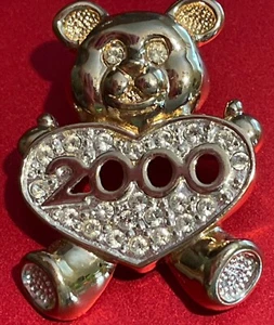 Bezaubernde 2000 Millennium Vintage Kristall Strass goldfarben Teddybär Brosche - Bild 1 von 10
