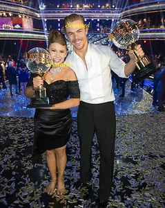 BINDI IRWIN & DEREK HOUGH Dancing With The Stars picture #3446 - Picture 1 of 1