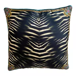 new CAMILLA SILK CRYSTALS (both sides) BAKORA LARGE CUSHION layby availa - Picture 1 of 4