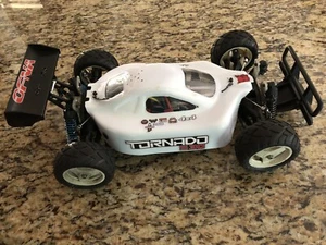OFNA Pirate 10 Brushless Conversion Rc Buggy 4wd Roller (No Electronics) - Picture 1 of 9