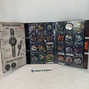 Orologio Yokai Enciclopedia Yokai Nera Set Completo Medaglie Yokai Usato - Foto 1 di 6