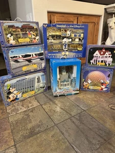 Colección Juego Monorriel Parques Disney - Imagen 1 de 8