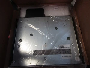 HPE LCD8500 1U 18.5" Rackmount LCD Console Kit AF630A 741492-001 - Picture 1 of 2