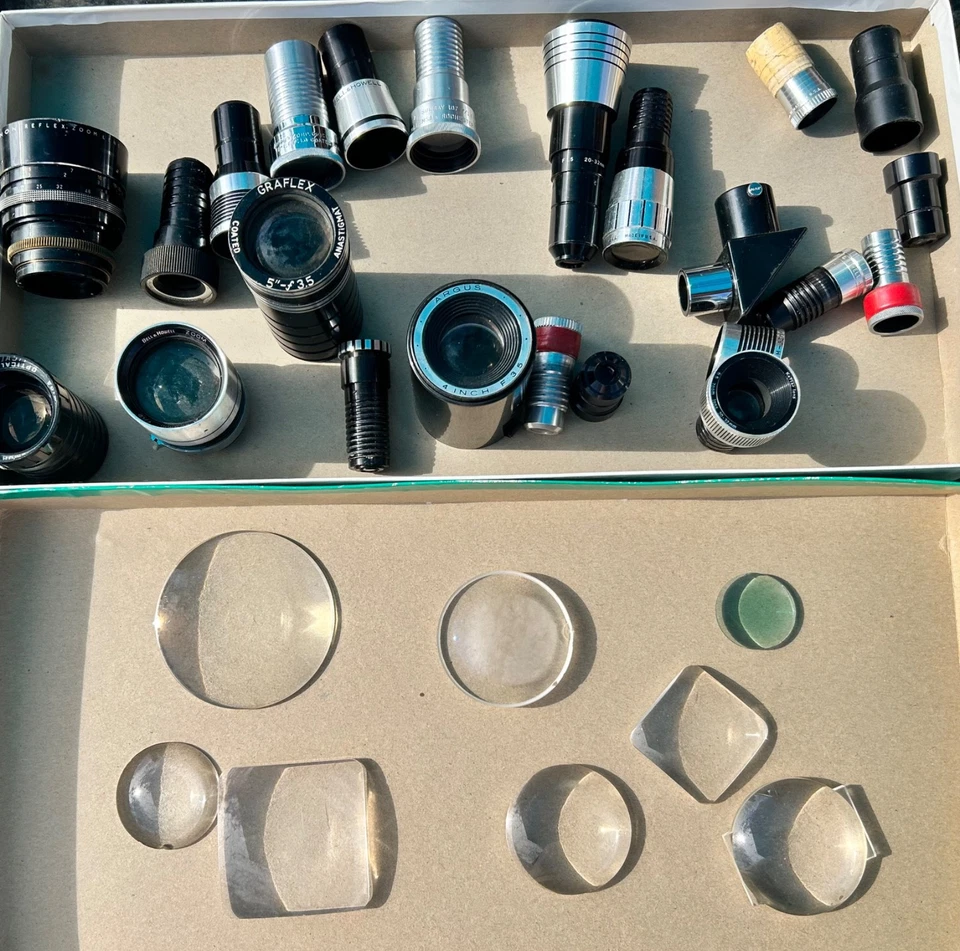 Lot of 29 Various untested Vintage projector, camera and optical lenses - Image 1 of 4