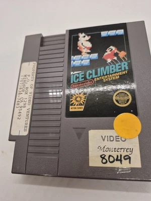 Ice Climber (Nintendo NES, 1985) Cartridge, 5 Screw & Black Label, Tested - Image 1 of 3