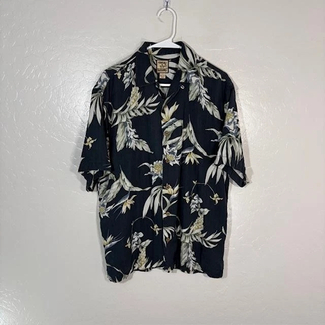 Tommy Bahama Shirt Mens Small Black Silk Hawaiian Floral Camp Button Front - Image 1 of 4