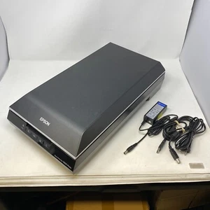 Scanner fotografico Epson Perfection V600 / usato / ottime condizioni e testato - Foto 1 di 12
