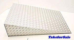 Rampe Alurampe Türschwellenrampe Rollstuhlrampe Alu 130 cm x 90 cm x 33cm TFS150 - Bild 1 von 4