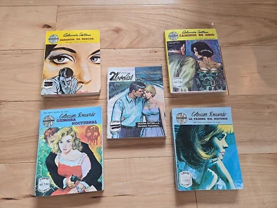 Lot of 5 Vintage Mexican Pulp Novelas Romanticas - 1994 1995 - Image 1 of 4
