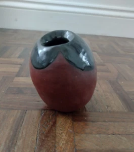 Small Studio Pottery Vase Brown - Picture 1 of 6