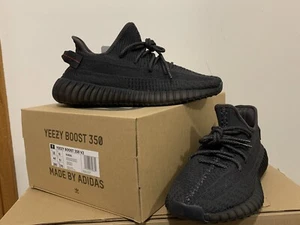 YEEZY BOOST 350 V2 'BLACK REFLECTIVE' – SIZE US10 - Picture 1 of 13