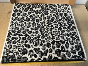 35 Piece Flor Designer Carpet Tiles GlasBac Spot On Leopard Print Discontinued - Picture 1 of 3