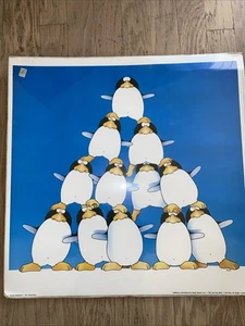“The Corporation” de Stewart Moskowitz - Impresión de pingüinos 24”x24” - Imagen 1 de 6