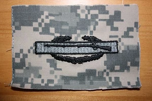 INSIGNIA ACTUAL AFGANA ACU CIB CALIFICACIÓN INFANTERÍA DE COMBATE EJÉRCITO TELA SOMETIDA EE. UU. - Imagen 1 de 1