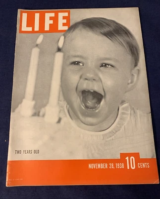 LIFE MAGAZINE November 28 1938 BARCELONA Nazi Germany FERDINAND the BULL Hamlet - Image 1 of 4
