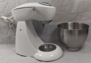 White GE Stand Mixer 350 Watt Model 106602 Bowl Whisk - Picture 1 of 7