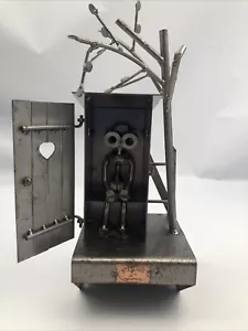 Steelman24 Metal Man In Outhouse Toliet Paper Cover Sculpture Made in Germany - Picture 1 of 12