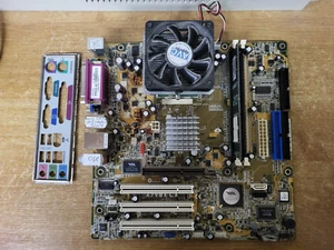 *** Carte mère Asus A7V8X-LA + AMD Sempron 3000 + DDR 512 Mo - tested - Photo 1/2