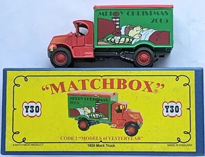 Matchbox Code 2 Yesteryear Mack AC Truck MICA Australia 2005 Christmas green/red - Picture 1 of 11