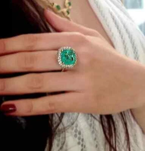 Square cut Colombian Emerald & round cut halo cocktail Party engagement Ring - Picture 1 of 5