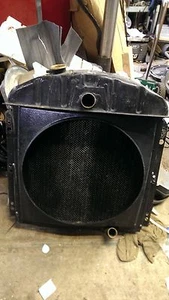 46 Dodge radiator 47 48 for SBC w/ Cooling Components shroud street rat hot rod - Picture 1 of 8