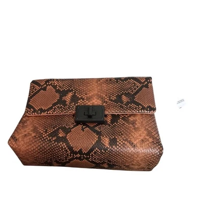 Bolsa tiracolo Nicole Miller marrom e preta pele de cobra nova lacrada $60 9,5x3x6 - Imagem 1 de 4